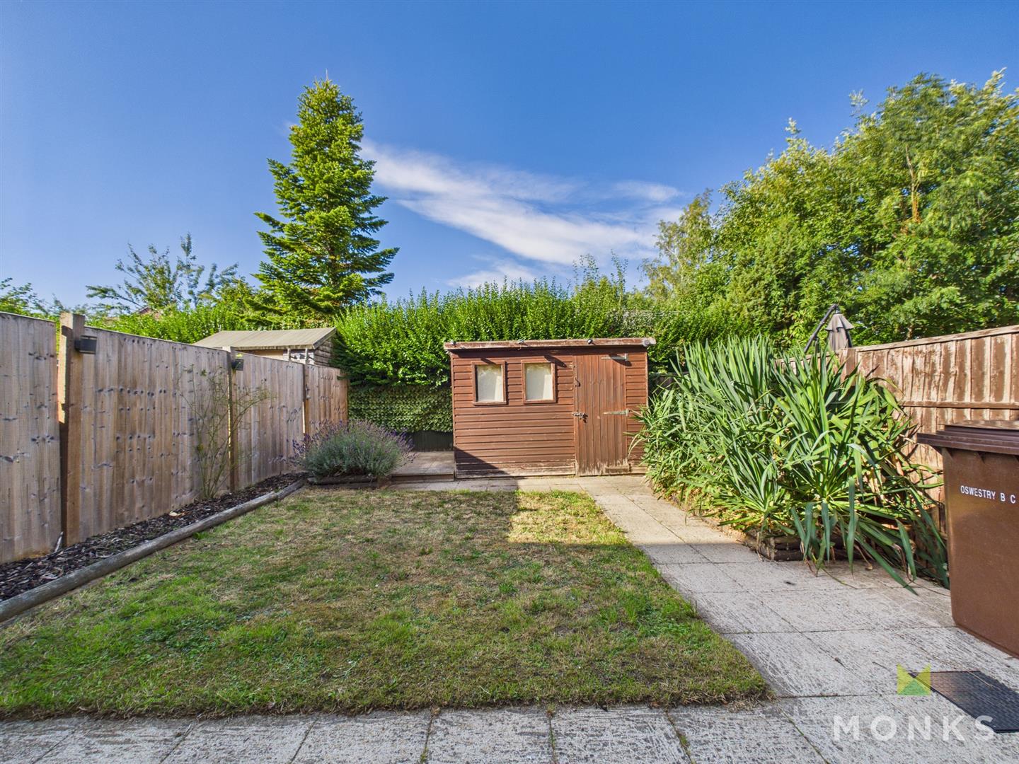 5 Cae Onan, Oswestry, SY10 9PX For Sale